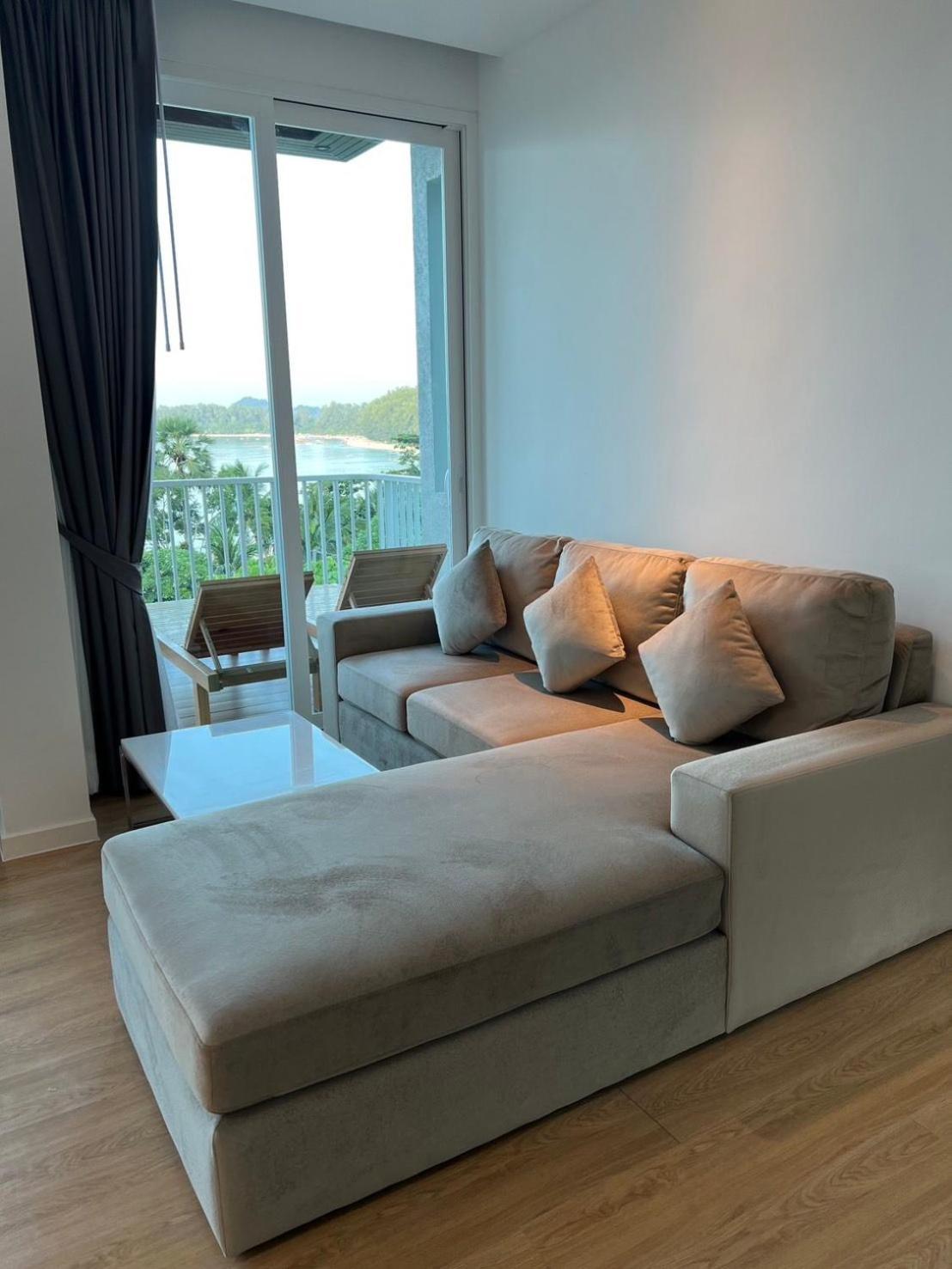 Beachfront Bliss At Naiyang By Alphatel 4*
